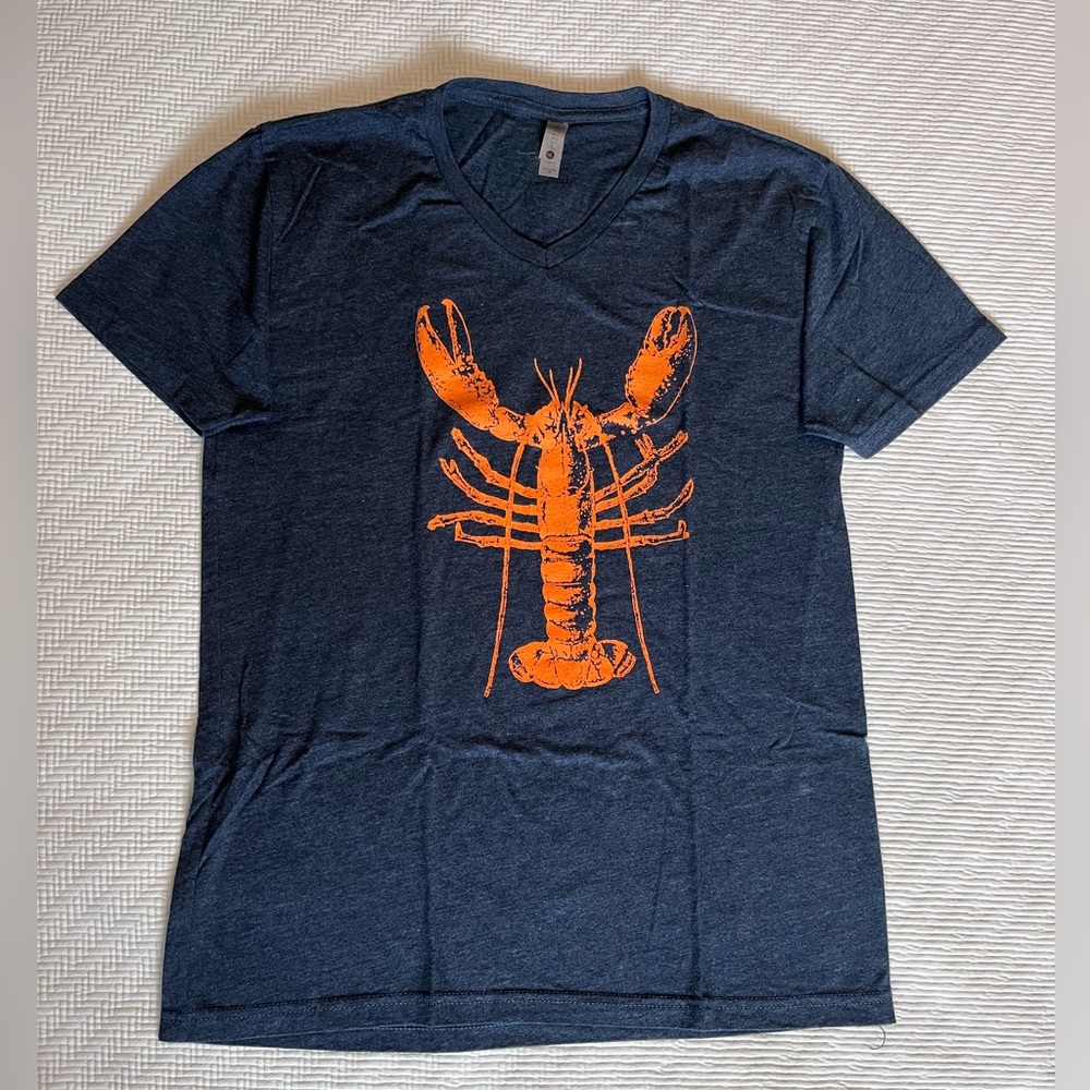 Navy Blue Lobster 🦞 Graphic V-Neck T-Shirt (M)